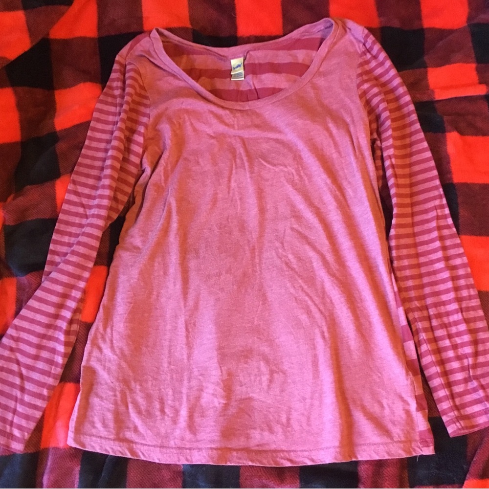 Kavio Long Sleeve Tee in Pink with Striped Sleeves Back and Wide Neckline